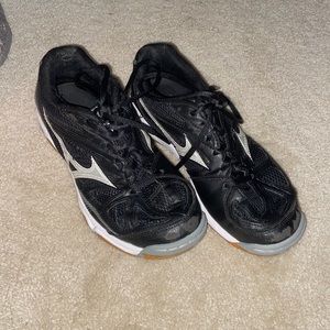 volleyball shoes